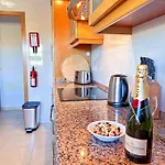 Balaia Poolside House With Sea View By Becherish Casa vacanze *